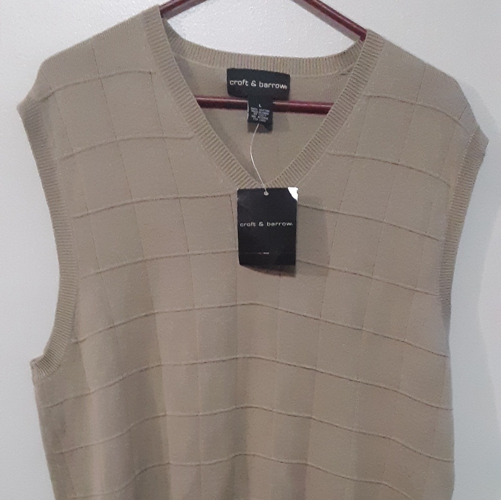 NWT Croft & Barrow Large Light Brown Mens Vest